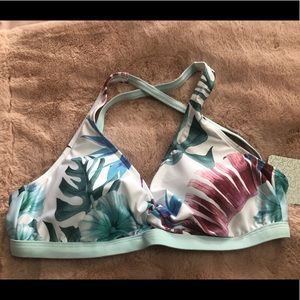 BNWT - Nordstrom NEXT brand Bikini top - sz L